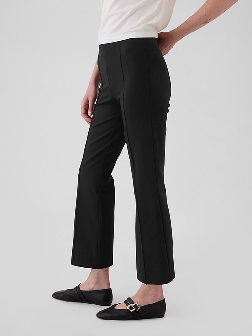hochgeschnittene doppelt gestrickte cropped-hose
