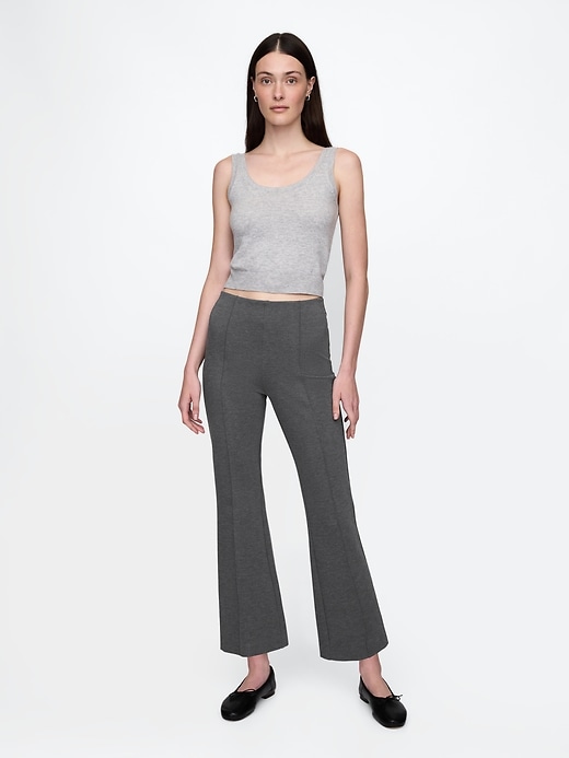 hochgeschnittene doppelt gestrickte cropped-hose