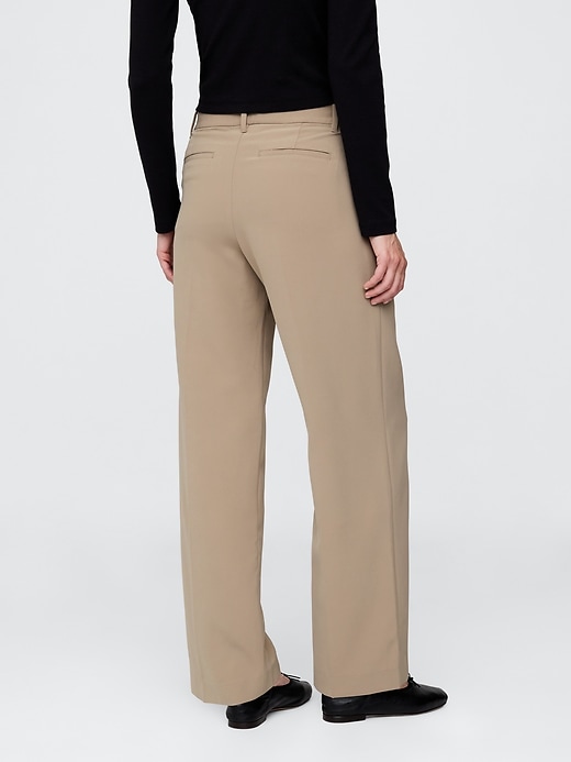 365 hüfthose mit bundfalten und weitem bein
