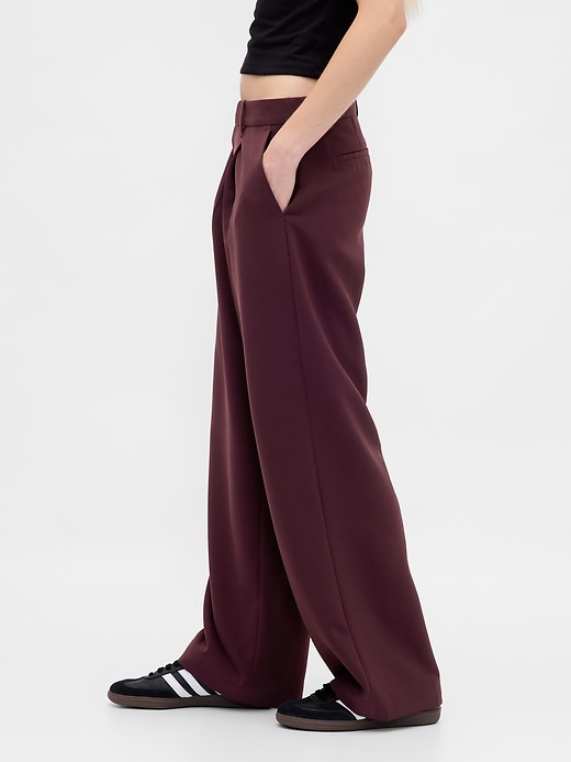 365 hüfthose mit bundfalten und weitem bein