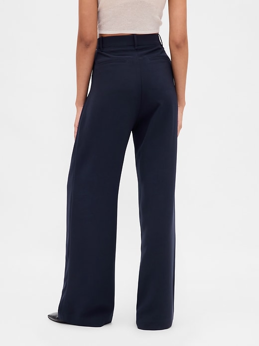 365 hochgeschnittene faltenhose
