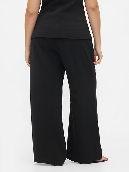 365 hochgeschnittene faltenhose