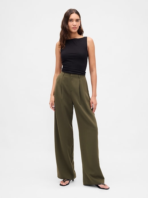 365 hochgeschnittene faltenhose