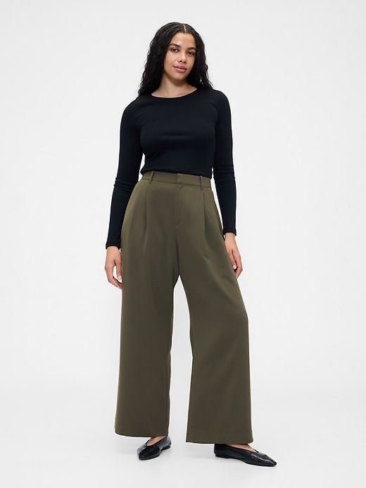 365 hochgeschnittene faltenhose