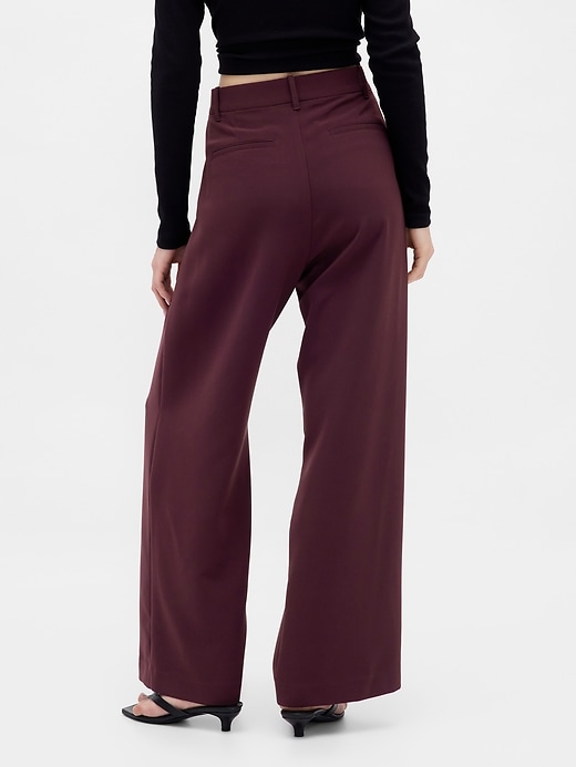 365 hochgeschnittene faltenhose