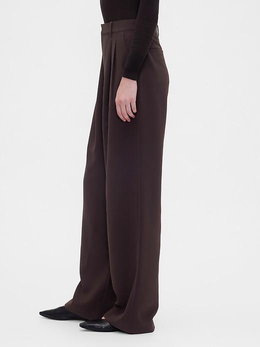 365 hochgeschnittene faltenhose