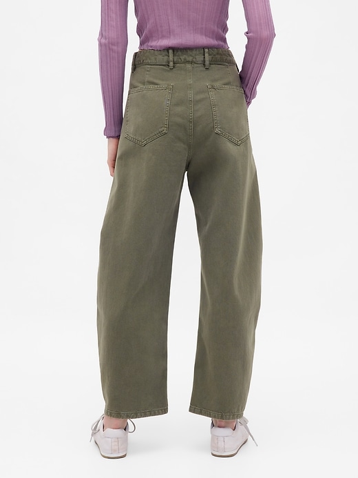 twill-hosen mit mittelhohem bund