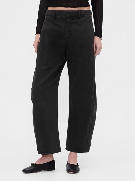 twill-hosen mit mittelhohem bund