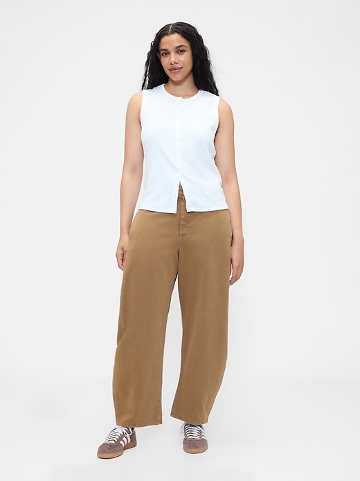 twill-hosen mit mittelhohem bund