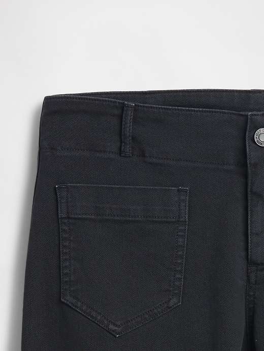 lange schmal geschnittene hose aus twill mit niedrigem bund