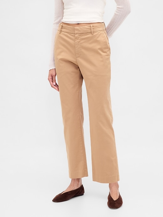 khakis für die innenstadt mittlere größe