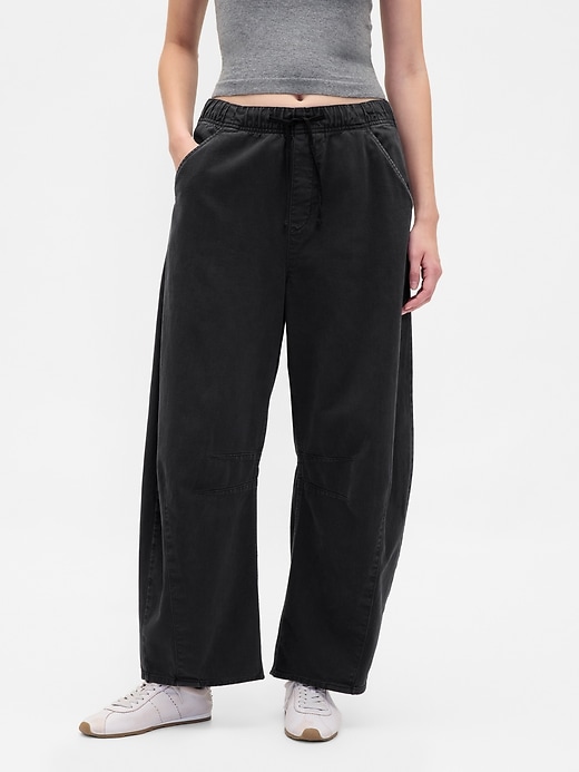 twill-hose mit mittelhohem bund und bequemer hufeisenform