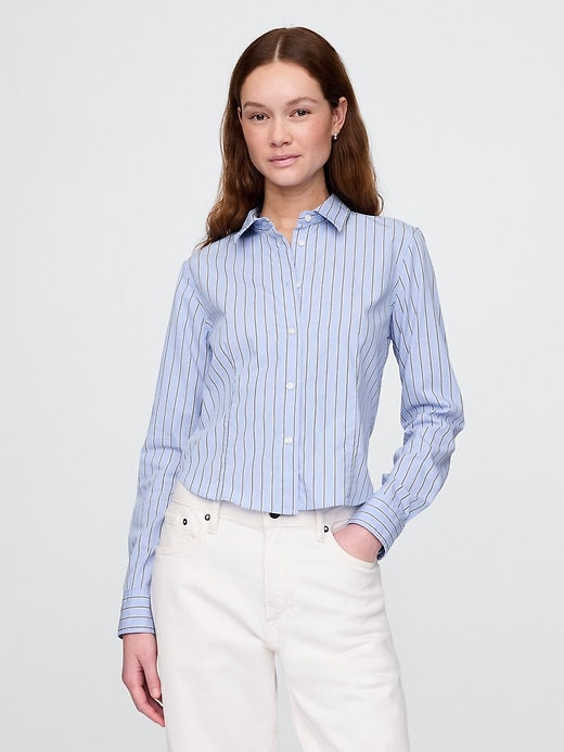 figurbetontes crop-shirt aus bio-baumwolle