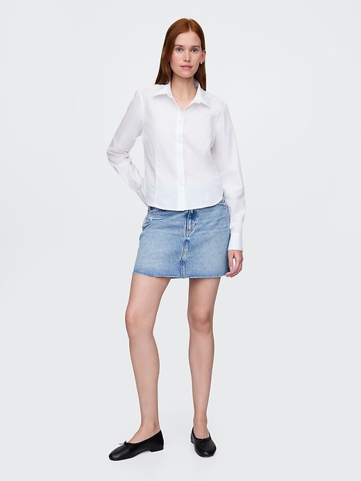 figurbetontes crop-shirt aus bio-baumwolle