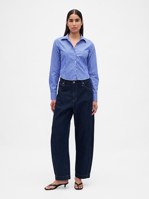 figurbetontes crop-shirt aus bio-baumwolle