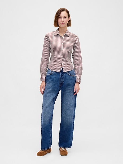 figurbetontes crop-shirt aus bio-baumwolle