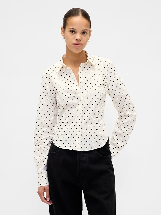 figurbetontes crop-shirt aus bio-baumwolle