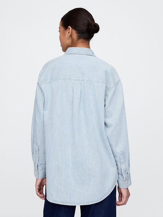 jeansstreifen-big-shirt
