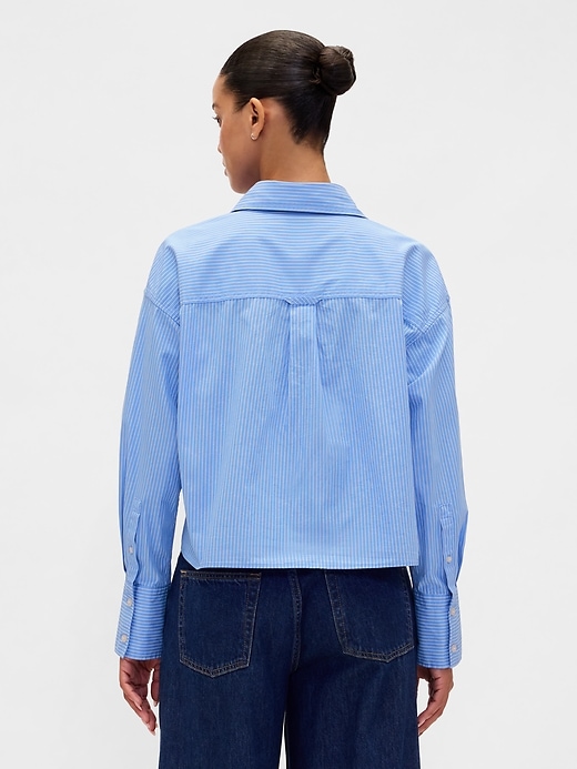 crop-shirt aus bio-baumwolle mit geradem saum