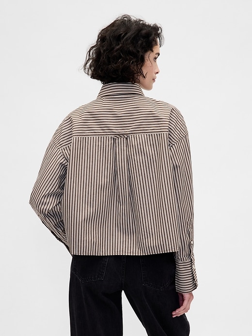 crop-shirt aus bio-baumwolle mit geradem saum