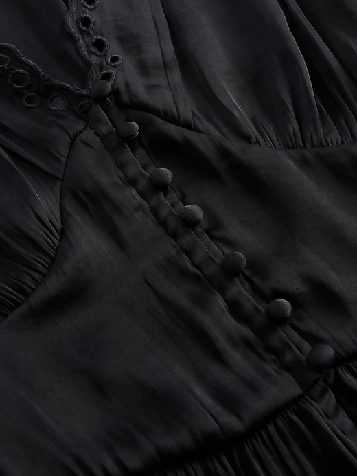 Ösen-v-ausschnitt-peplum-top