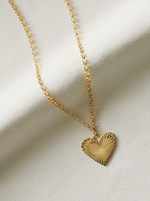 hart gerippte herz-aus-gold-halskette