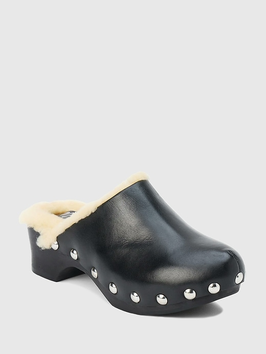 mayfair clog
