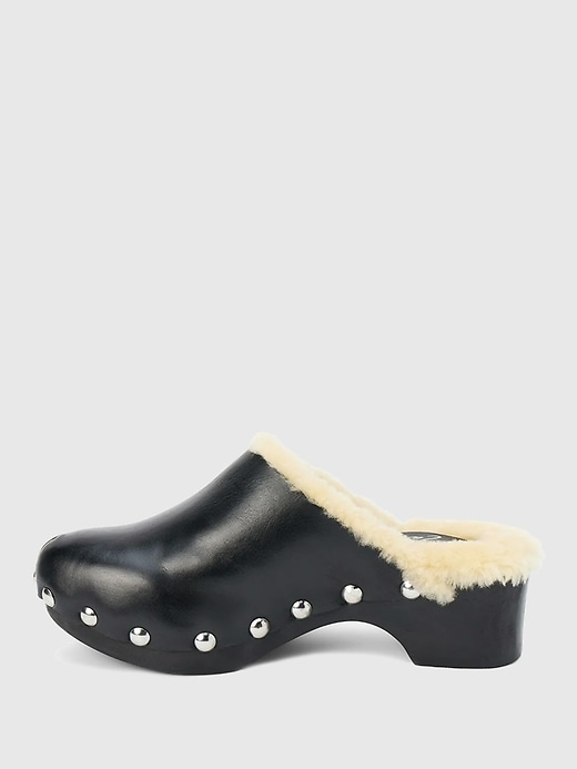 mayfair clog