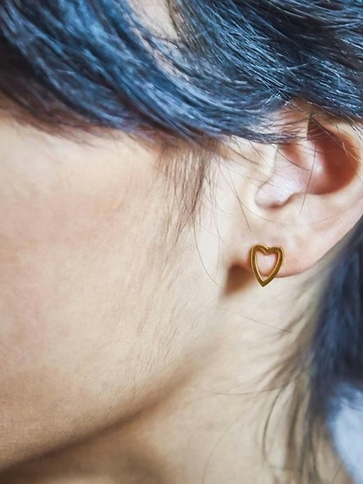 admiral row gold heart outline ohrstecker