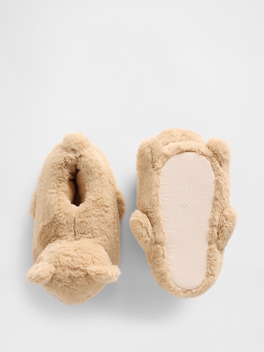 brannan bär kuschelpantoffeln