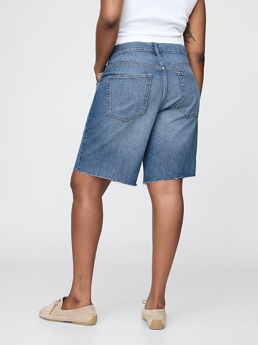8 mid rise 90s loose denim bermuda shorts