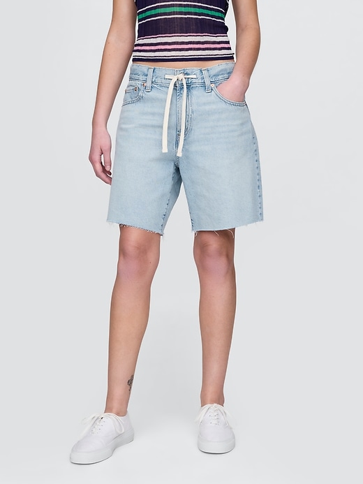 8 mid rise 90s loose denim bermuda shorts