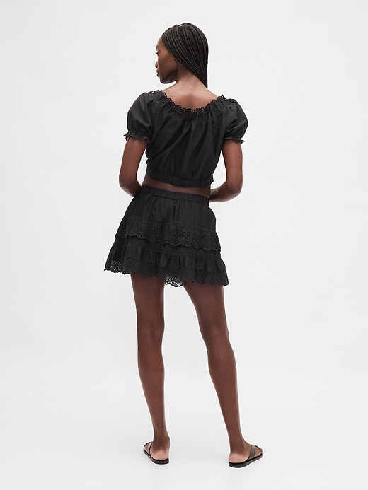 mini-skort mit Ösenrüschen