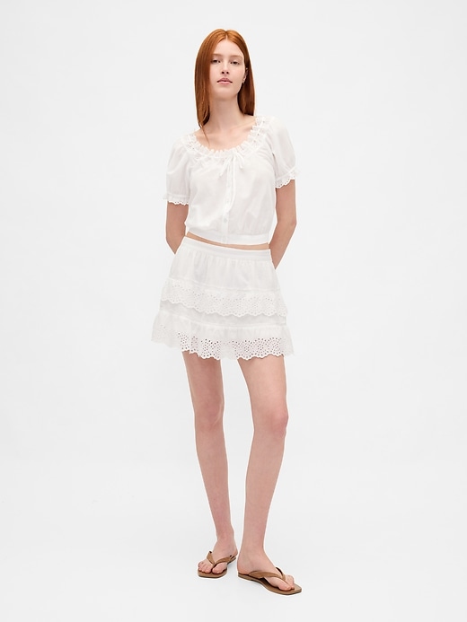 mini-skort mit Ösenrüschen