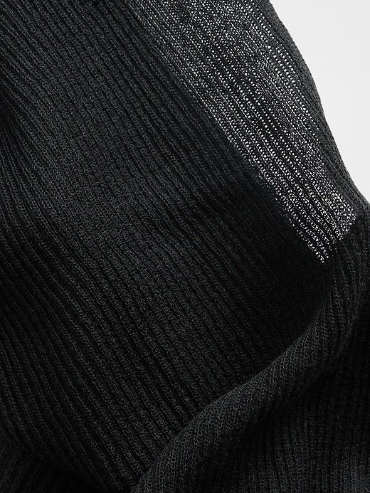 transparentes rippstrick-tanktop mit stehkragen