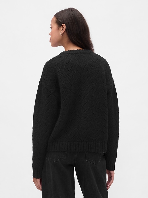 flauschiger cardigan mit lochmuster