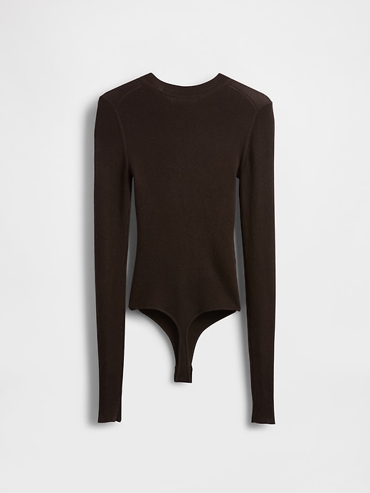 transparenter rippstrick-body