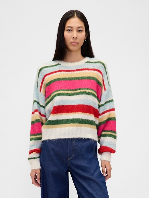 flauschiger oversize-pullover mit rundhalsausschnitt