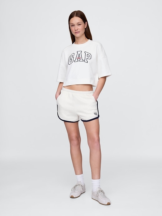 vintagesoft gap logo dolphin sweatshorts