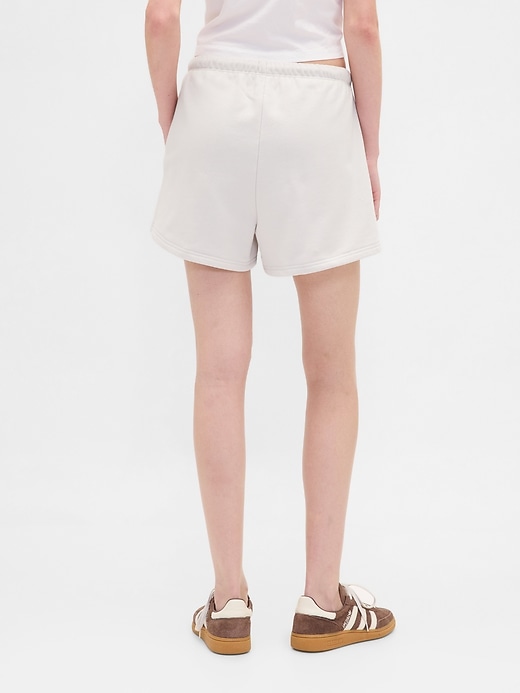 3 schwere french-terry-sweatshorts
