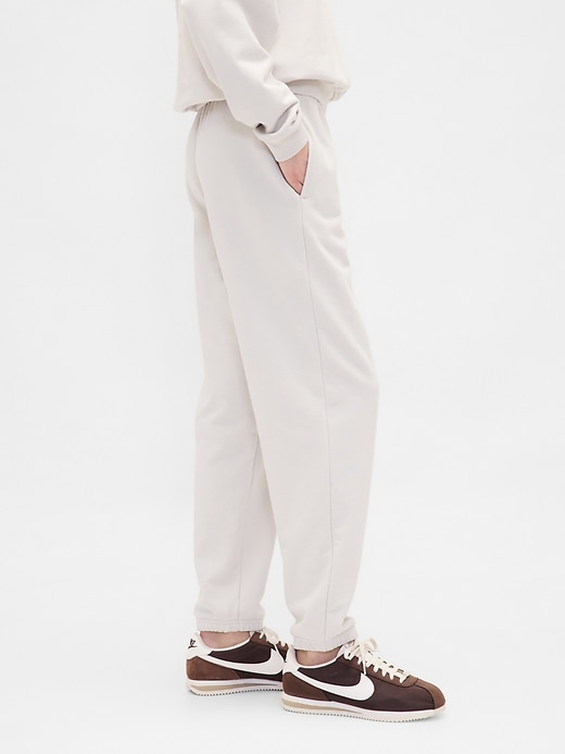 slim-fit-jogginghose aus schwerem french terry