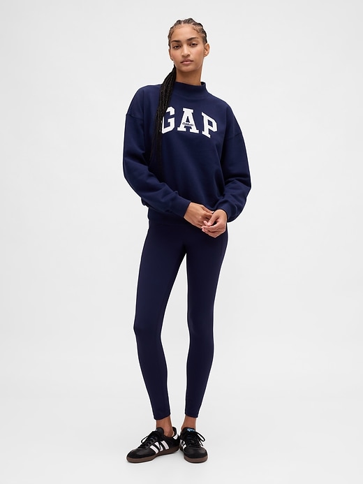 oversize-sweatshirt mit stehkragen und logo aus schwerem french terry – ein echter hingucker