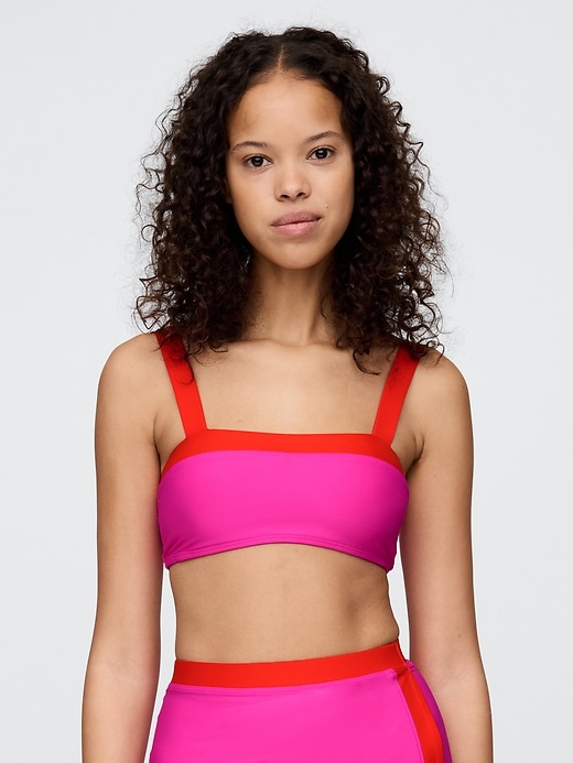 bandeau-bikini-oberteil in farbblock-optik