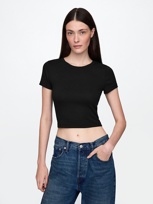 modernes crop-t-shirt