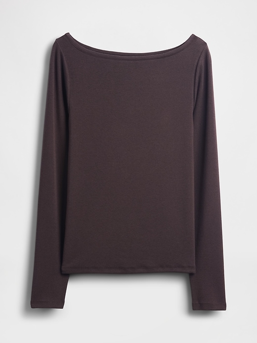 modernes t-shirt mit bootsausschnitt