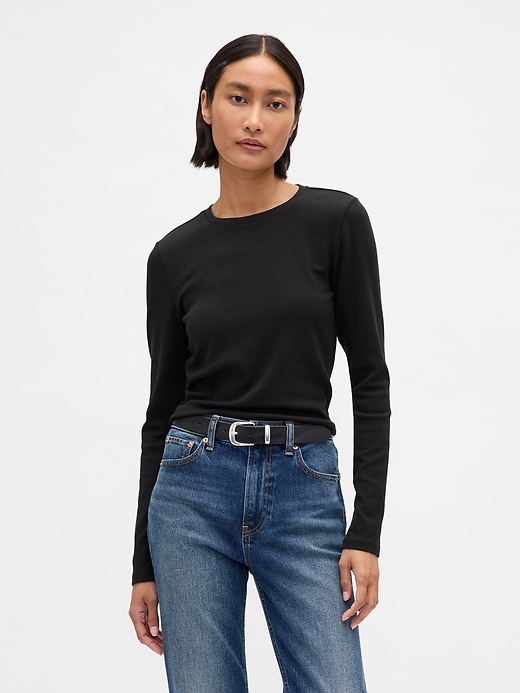 modernes crop-t-shirt