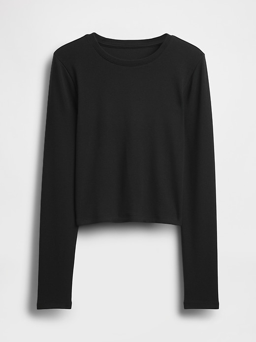 modernes crop-t-shirt