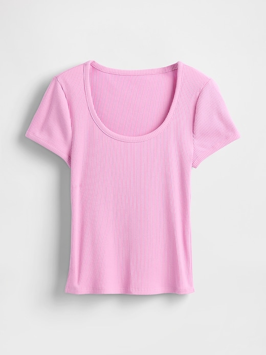 modernes kompaktes rippstrick-crop-t-shirt