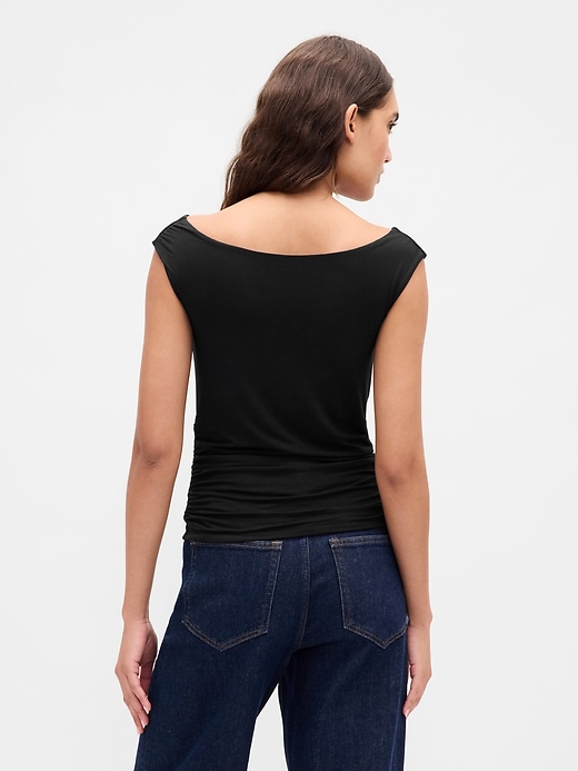 schulterfreies gerafftes crop-top