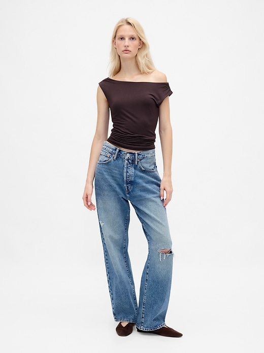 schulterfreies gerafftes crop-top